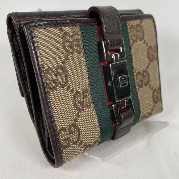 Authentic Gucci Wallet - Picture 4 of 8